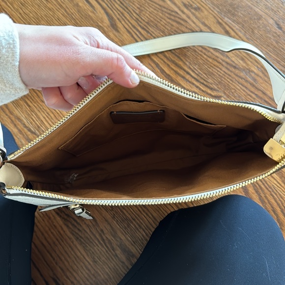 Coach Crossbody Tote in Cream - Picture 4 of 10